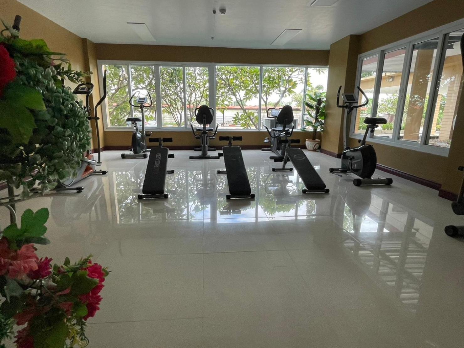 H2Do Hotel Ban Khlong Sanam Phli Exterior photo
