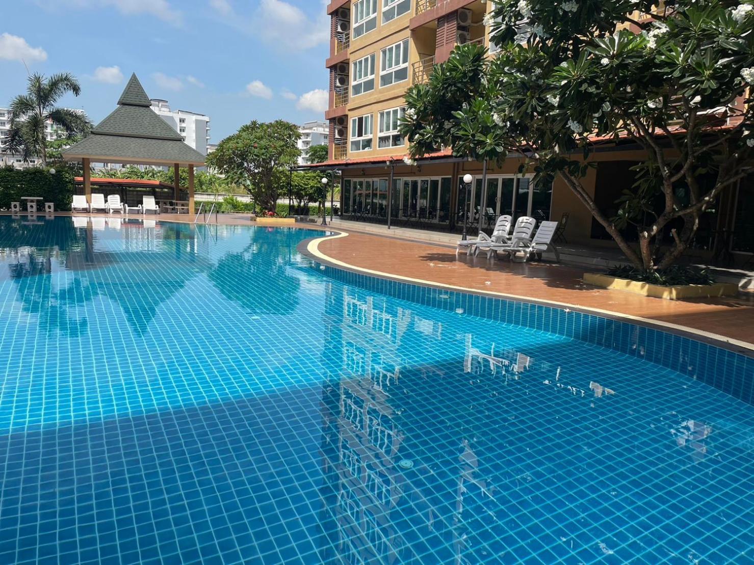 H2Do Hotel Ban Khlong Sanam Phli Exterior photo