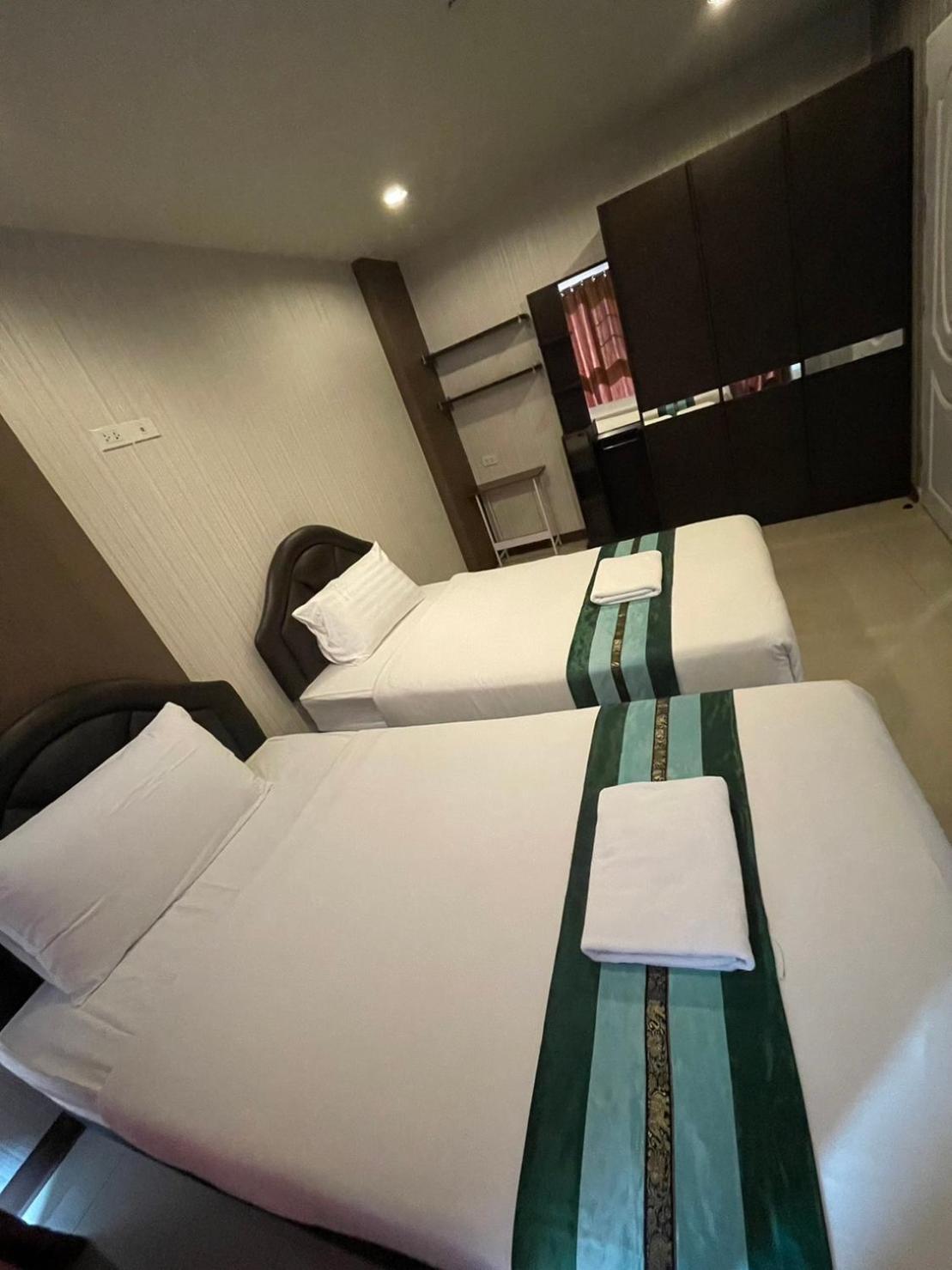 H2Do Hotel Ban Khlong Sanam Phli Exterior photo
