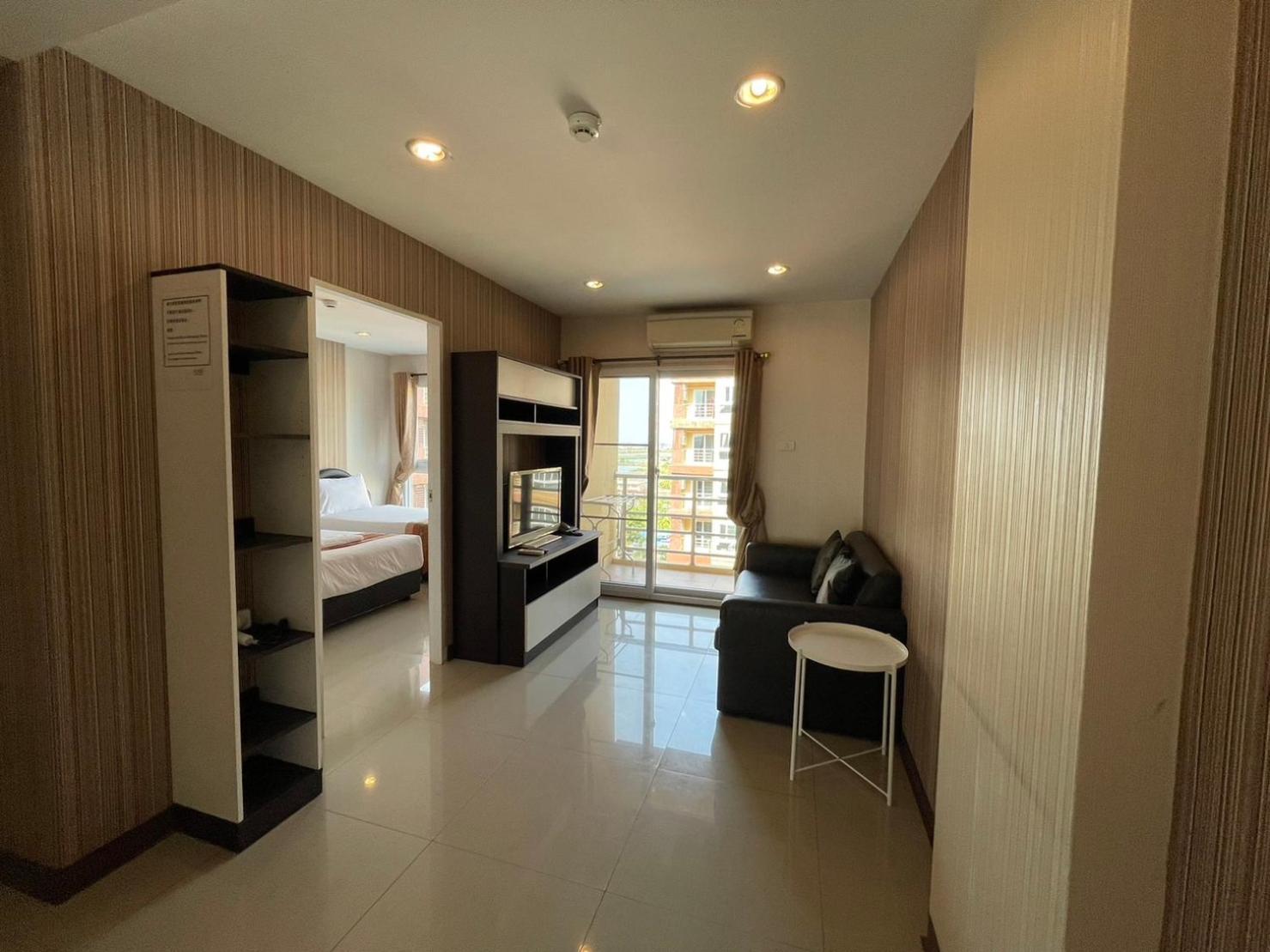 H2Do Hotel Ban Khlong Sanam Phli Exterior photo