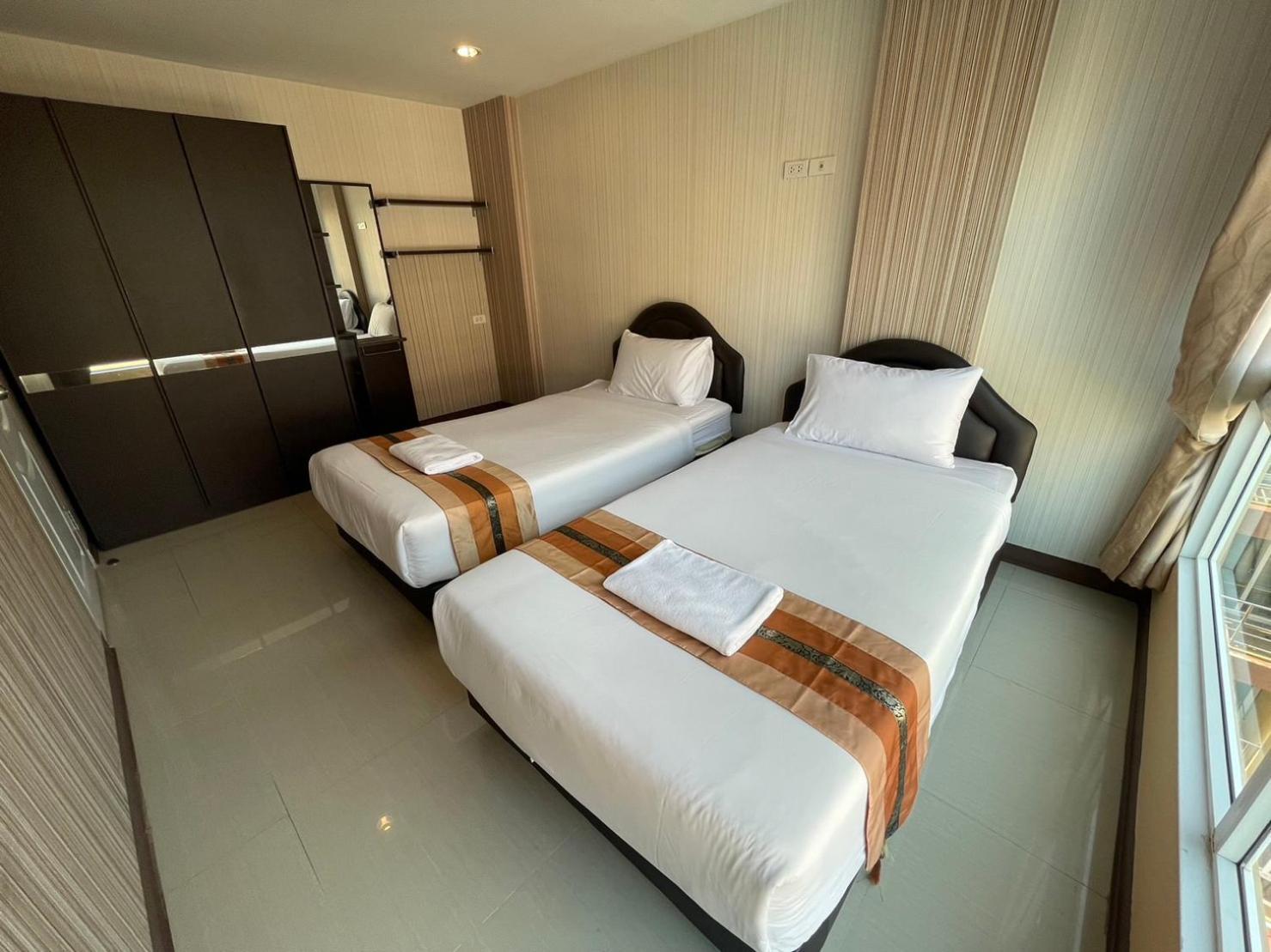H2Do Hotel Ban Khlong Sanam Phli Exterior photo